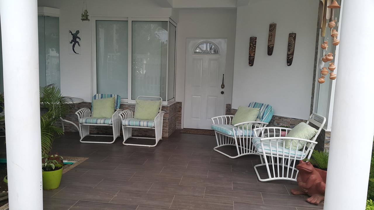 Hospedaje Solymar Sarie Bay San Andres  Exterior photo